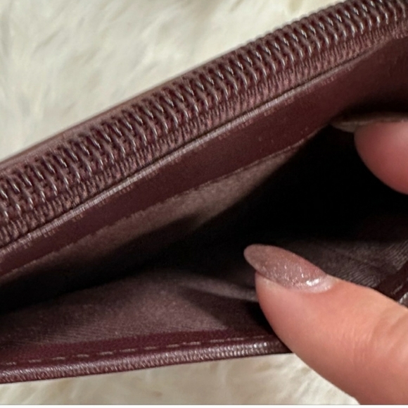 Myra Hand Tooled Genuine Leather Coin and Cardholder. - Picture 7 of 12